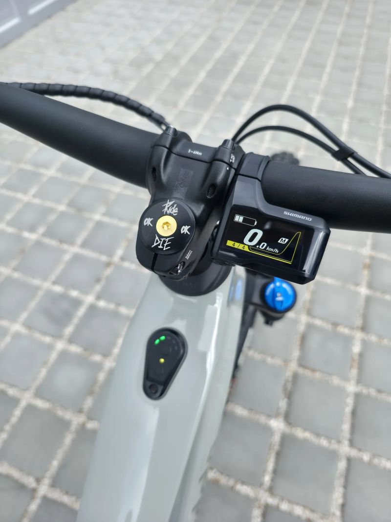 Elektrokolo Cannondale Moterra SL2 2024 600Wh Mullet 29"/27,5" velikost L / Top stav / jen 966km🔥