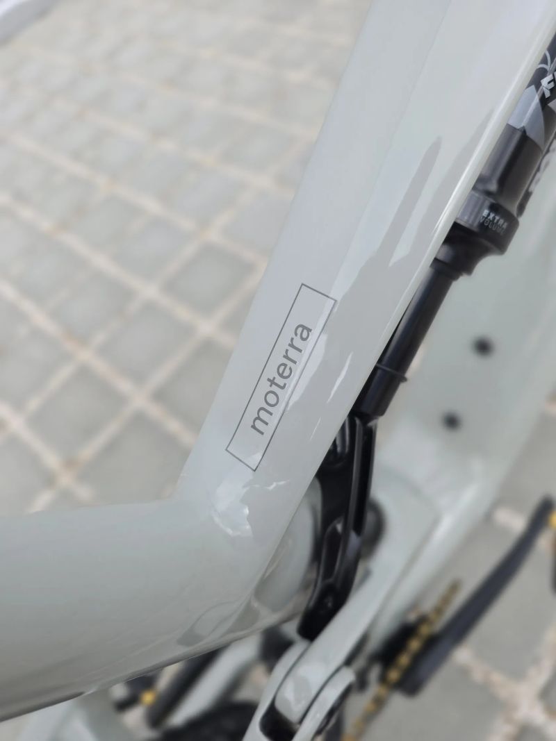 Elektrokolo Cannondale Moterra SL2 2024 600Wh Mullet 29"/27,5" velikost L / Top stav / jen 966km🔥