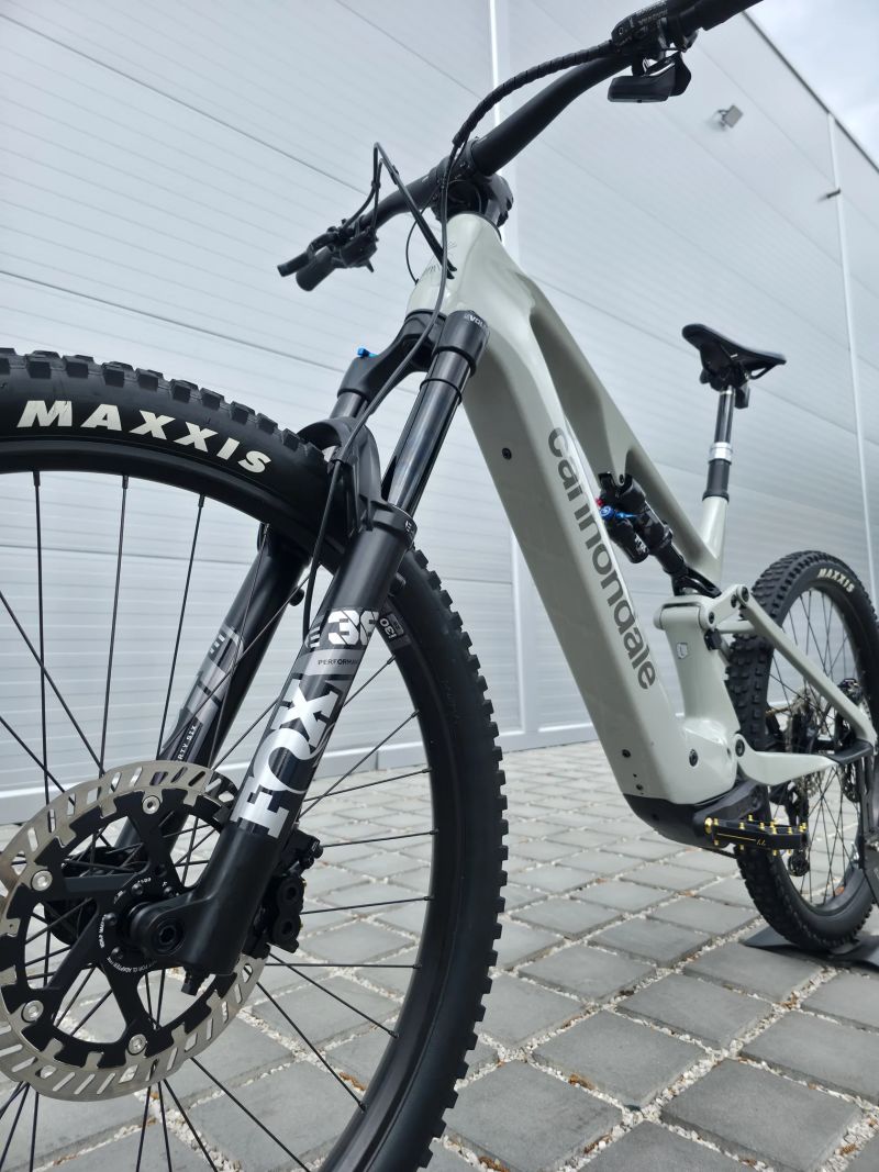 Elektrokolo Cannondale Moterra SL2 2024 600Wh Mullet 29"/27,5" velikost L / Top stav / jen 966km🔥
