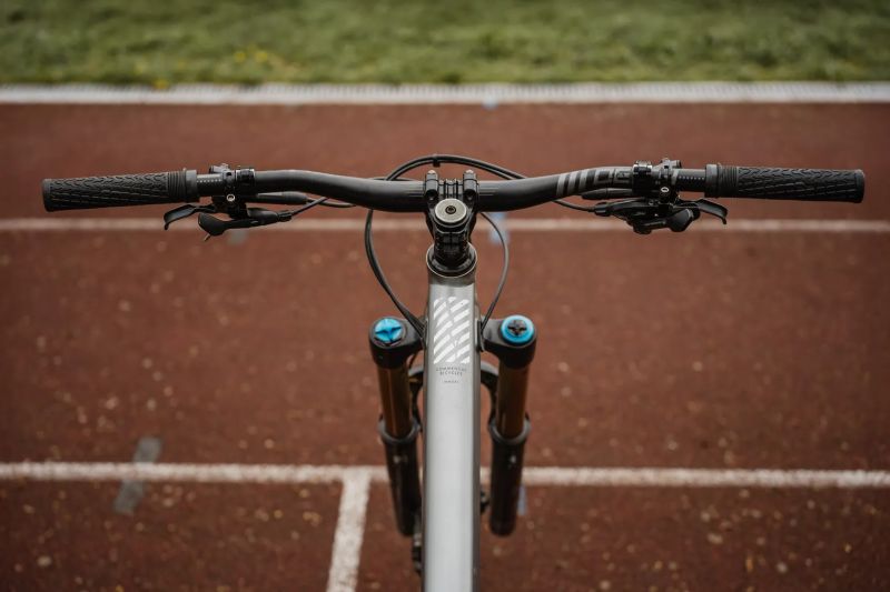 Commencal Clash