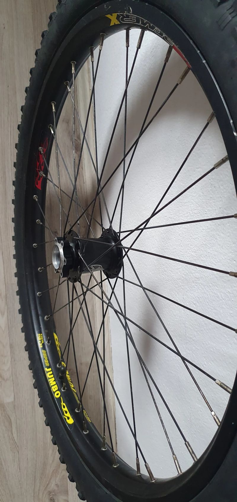 26 Výplety Remerx SuperJumbo/DaBomb Head Spin