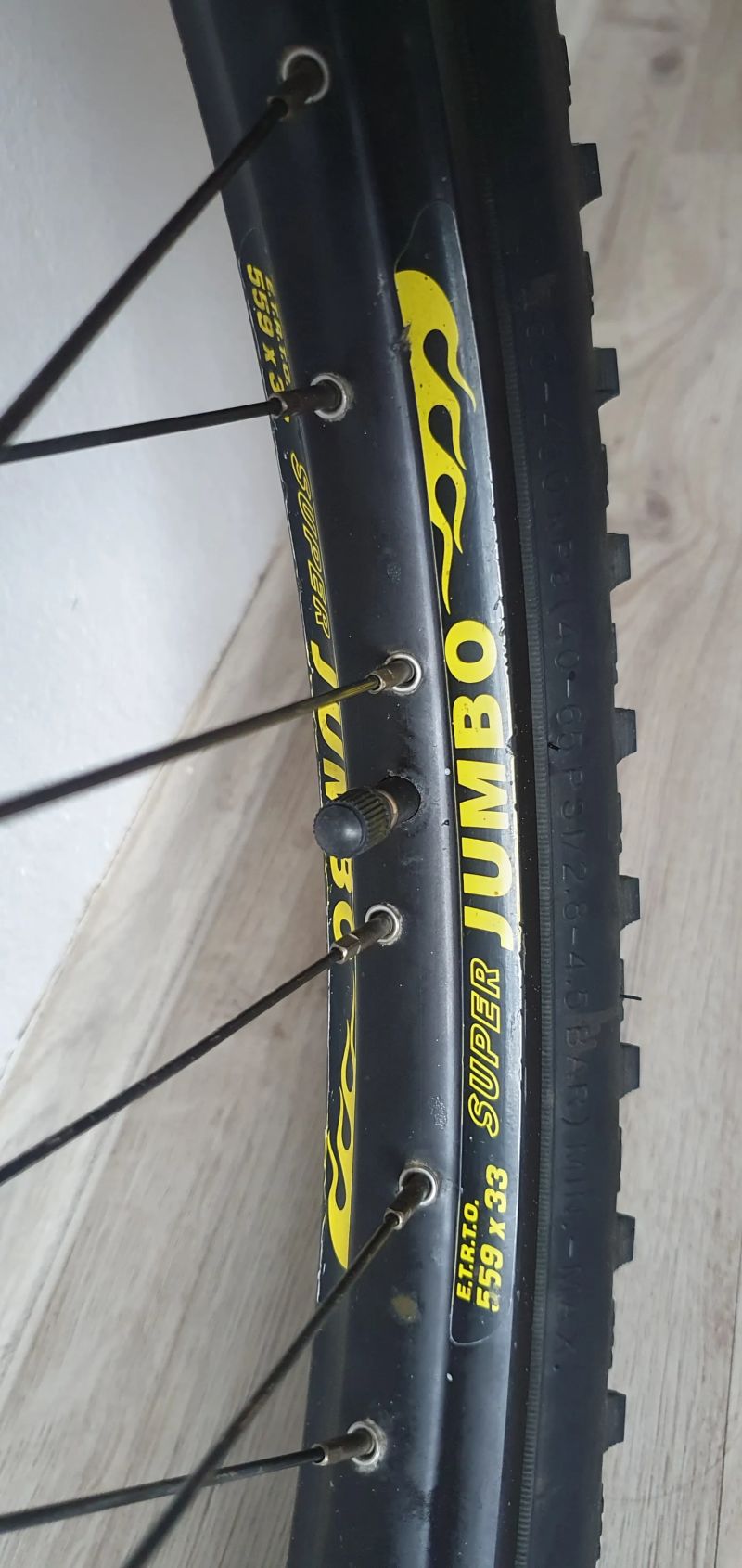 26 Výplety Remerx SuperJumbo/DaBomb Head Spin
