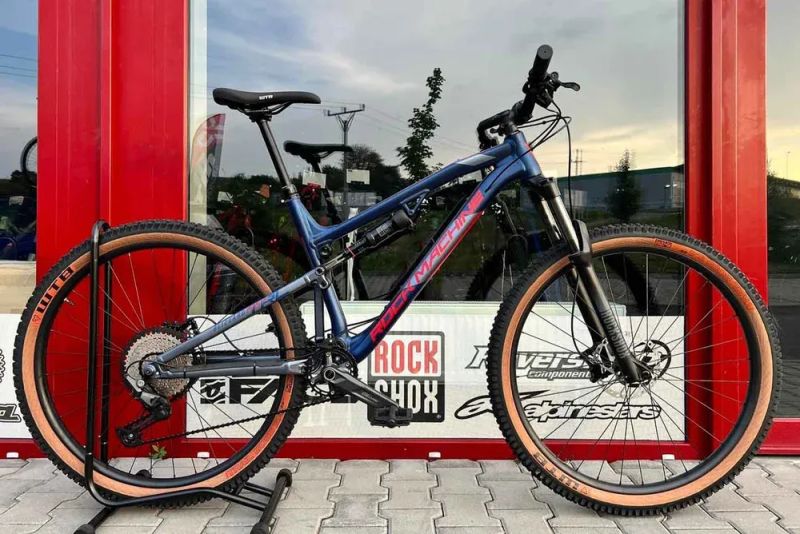 🔥🔥 SLEVA 18.000 -31% 🔥🔥Kolo Rock Machine Blizzard TRL 30-29 - XL 