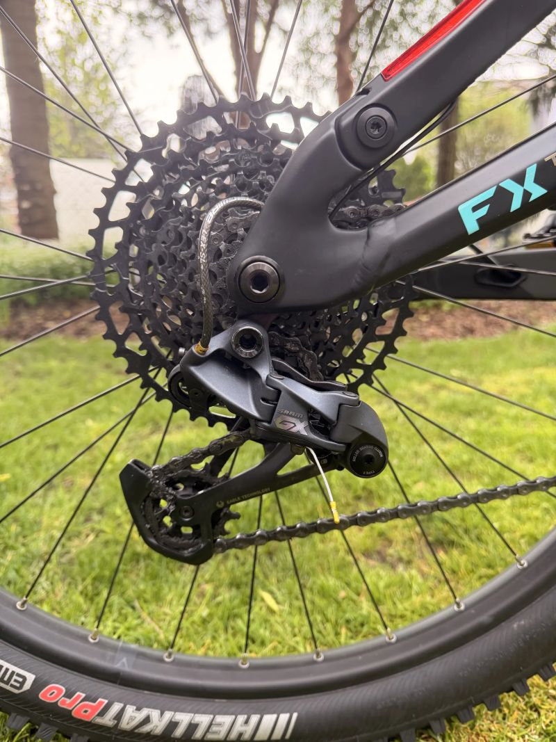 Bianchi E-OMNIA FX TYPE GX EAGLE