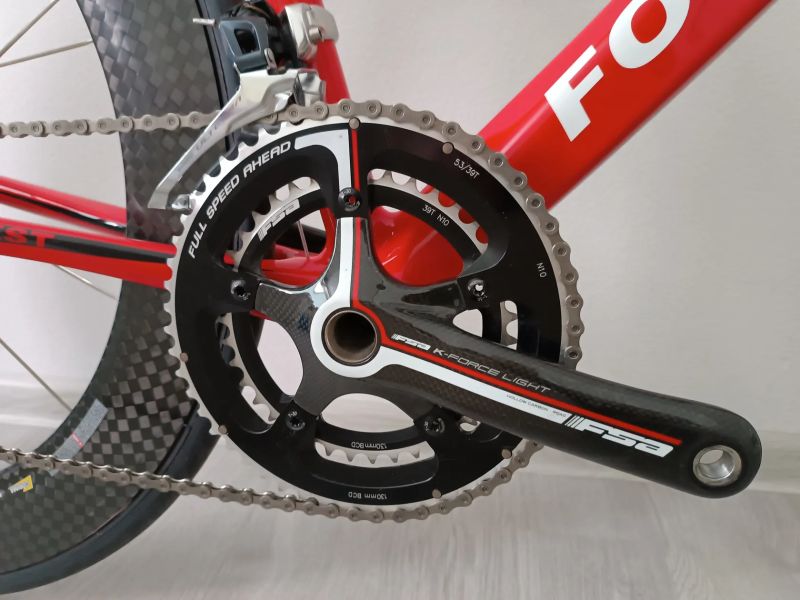 Nové karbónové silniční kolo Fondriest TF3