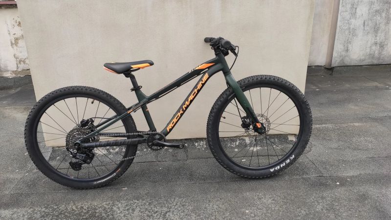 Rock Machine Blizz 24"