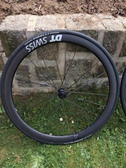 DT Swiss ARC 1100 DICUT 38 DB 28", Carbon, Center Lock
