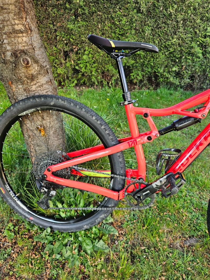 Rockrider XC 100 S 29" Eagle + teleskopická sedlovka se zdvihem 150 mm