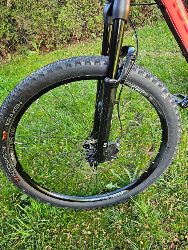 Rockrider XC 100 S 29" Eagle + teleskopická sedlovka se zdvihem 150 mm