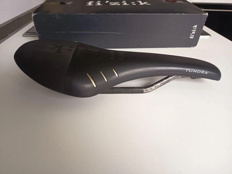 sedlo Fizik Tundra M1 Braided