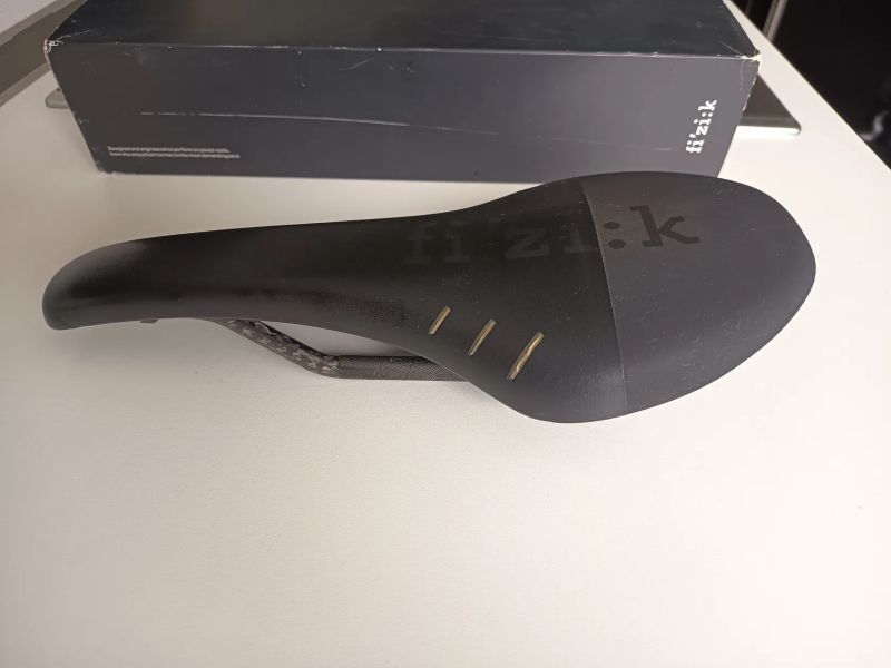 sedlo Fizik Tundra M1 Braided