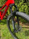 TREK Marlin 8 2022 – Velikost XS – Gloss Radioactive Red