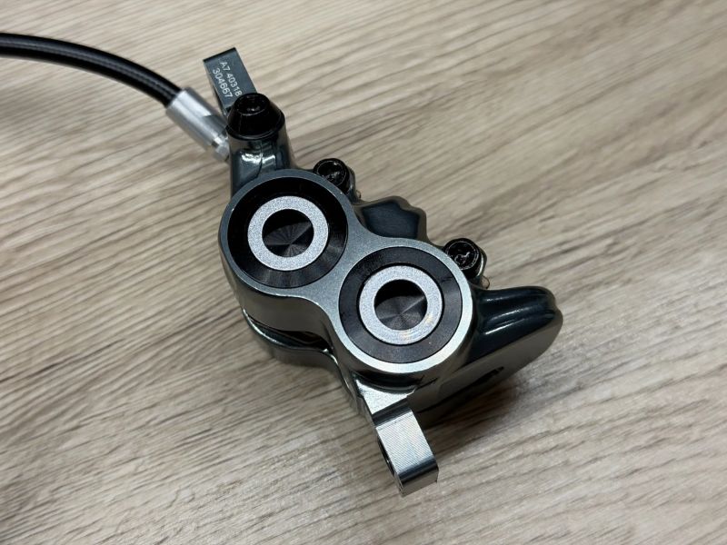 Magura MT7 (OAK Root Lever Pro set, Magura 8.R Race Disc Brake Pads)