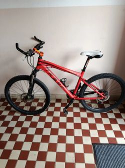 Horské kolo Felt
