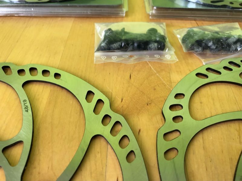 MAGURA Storm HC 180/160 mm BARADINE 160/160 mm 