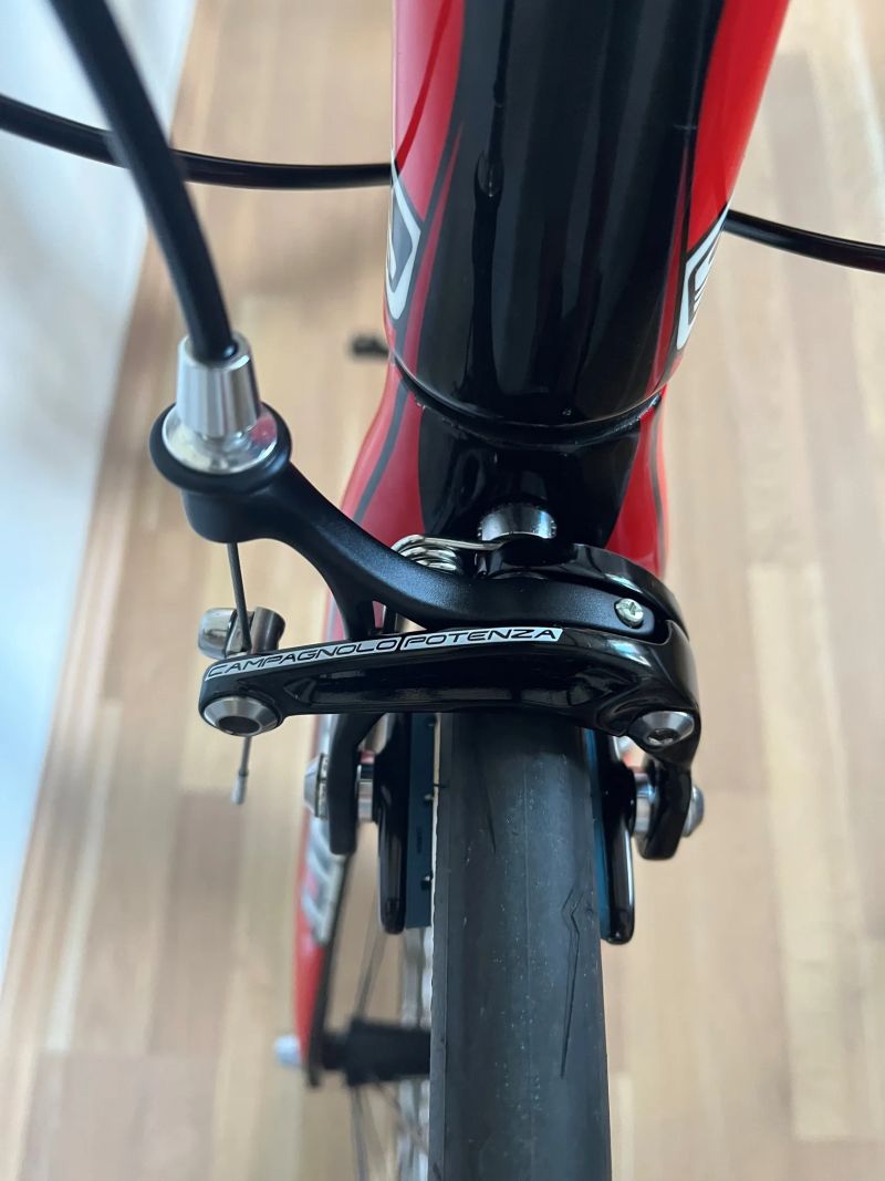 Silniční kolo Scott Addict – karbon, Campagnolo