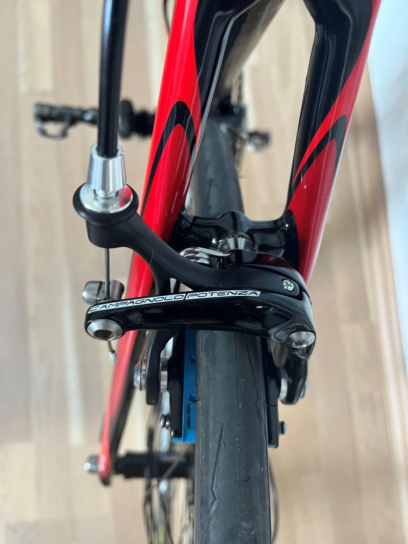 Silniční kolo Scott Addict – karbon, Campagnolo