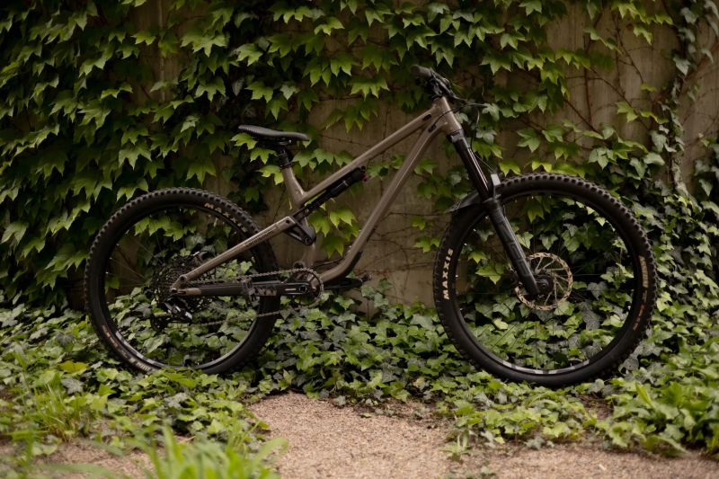 Commencal Meta SX 2022