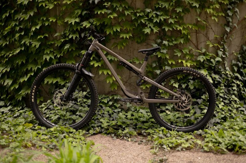 Commencal Meta SX 2022