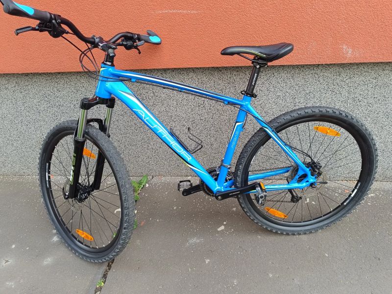 Author Pegas 27,5 vel.19",3x9 zakoupené v 11/2024 najeto cca 5km jako nové