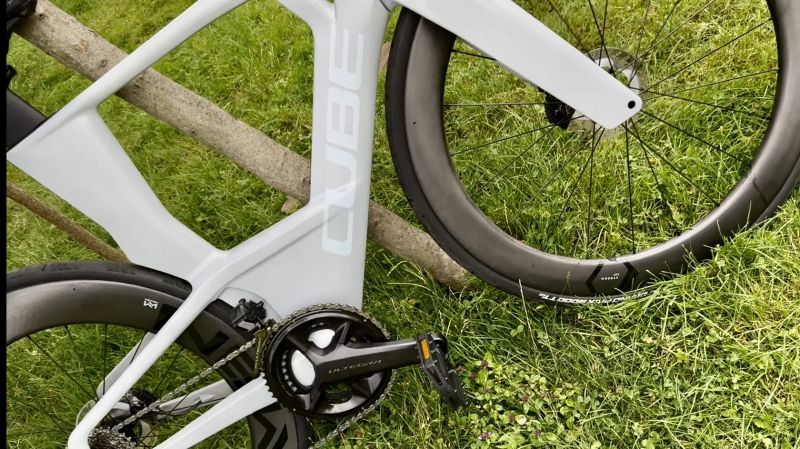 Cube LITENING AERO C:68X RACE