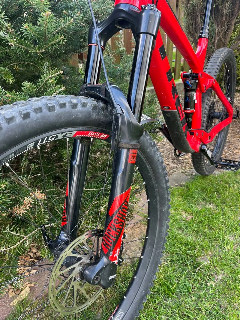 Trek Remedy 9