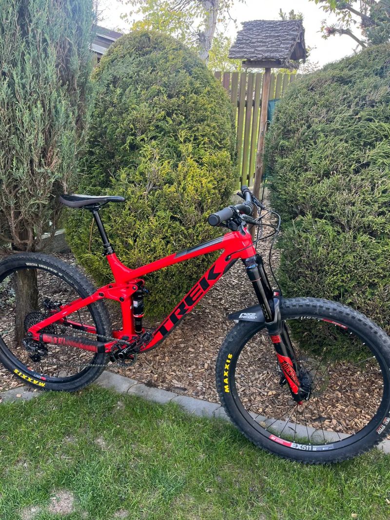 Trek Remedy 9