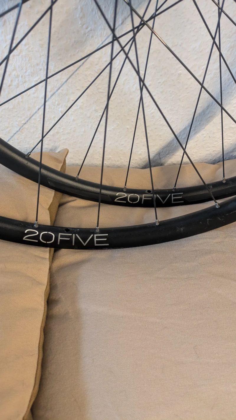 Hope 20Five Gravel Pro4