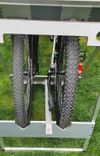 Držák pro přepravu dvou kol v dodávce - "bikestow"