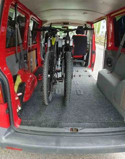 Držák pro přepravu dvou kol v dodávce - "bikestow"