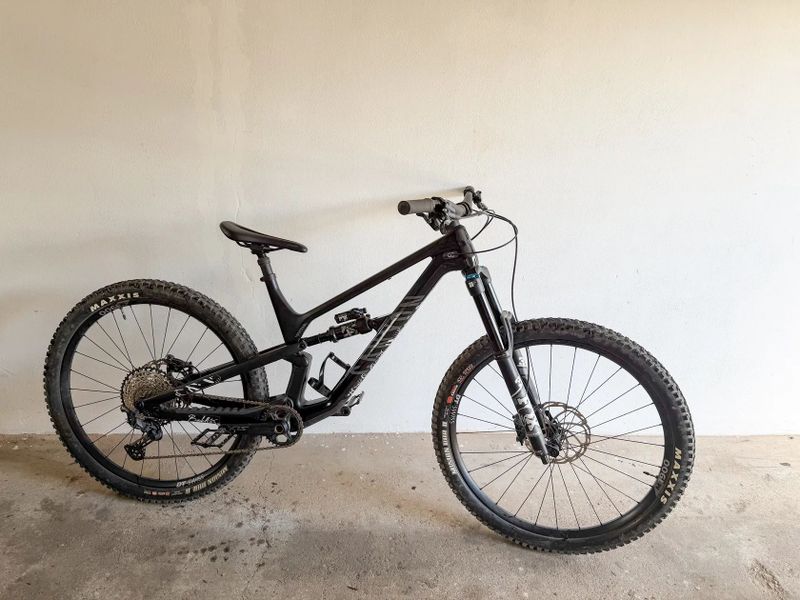 Canyon Spectral CF7