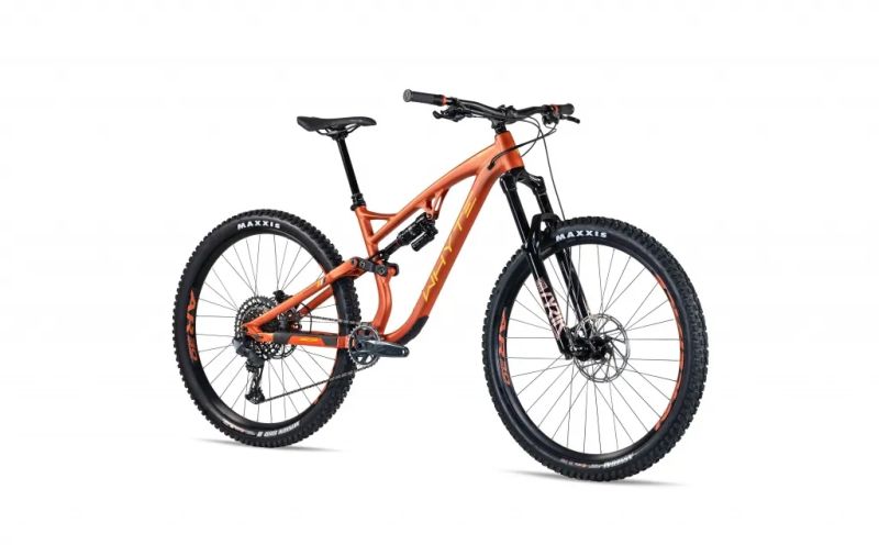WHYTE T-160 RS (V2) - nové kolo - vel. M - Rock Shox LYRIC ULTIMATE / SRAM Eagle GX (SLEVA -36%)