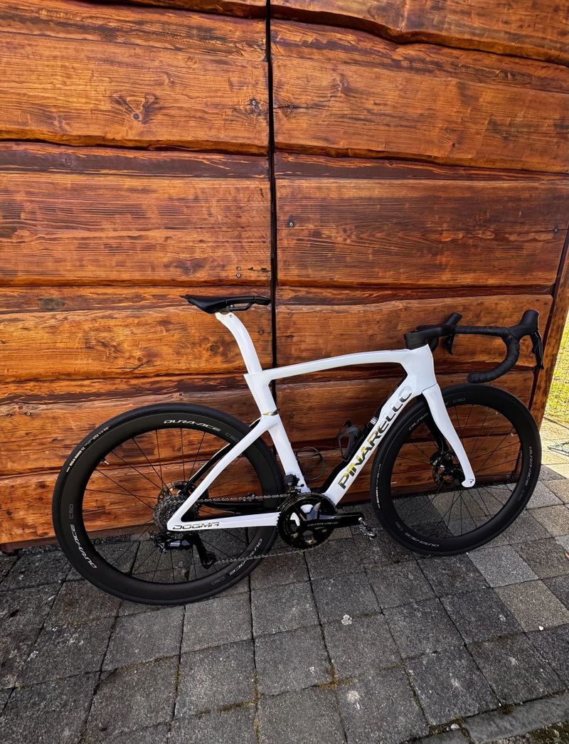 Pinarello dogma F vel. 54 (175-189cm)