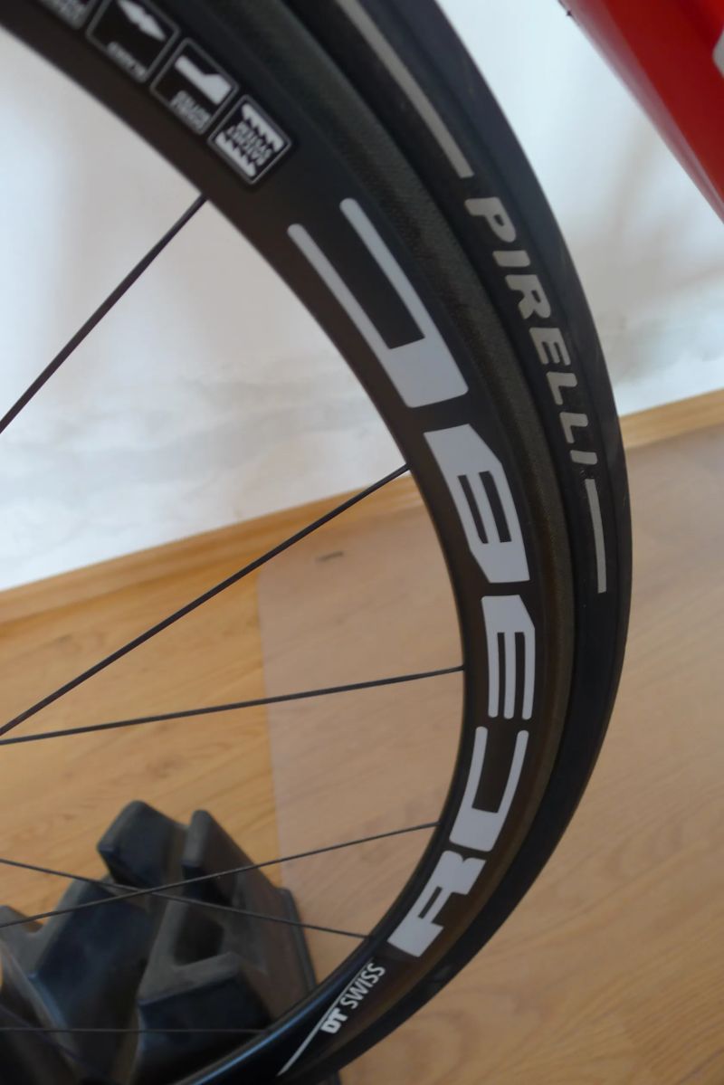 BMC roadracer SL01
