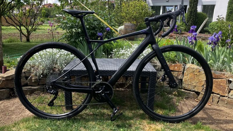 GT Grade Carbon Pro, velikost 51