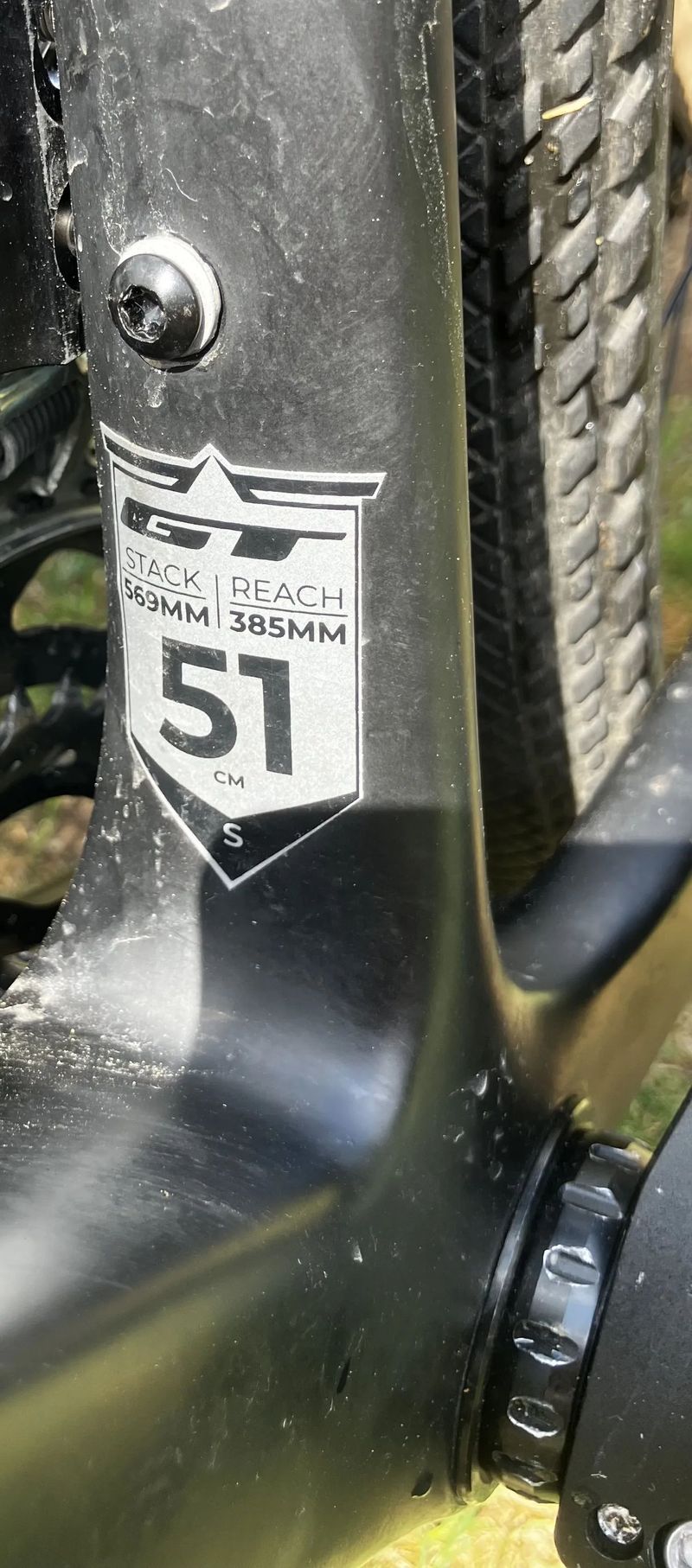 GT Grade Carbon Pro, velikost 51