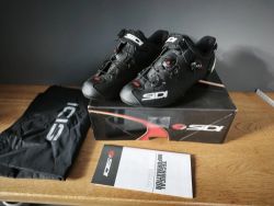 cyklistické tretry SIDI scarpe ERGO 5 CARBON MATT BLACK vel.265mm