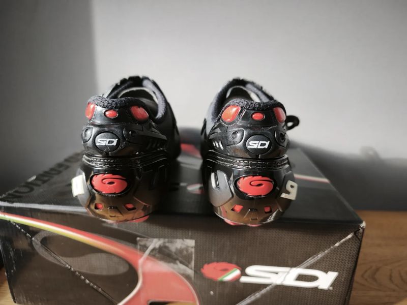 cyklistické tretry SIDI scarpe ERGO 5 CARBON MATT BLACK vel.265mm