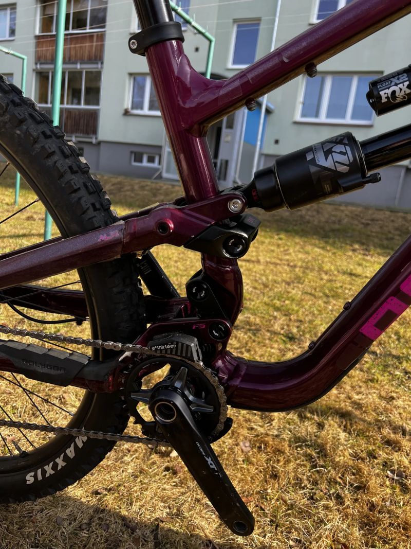 Polygon Collosus N9