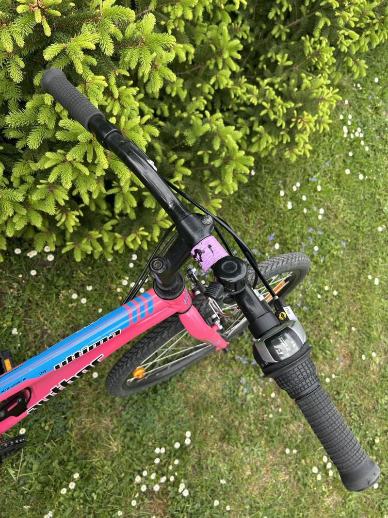 Author Ultima 24