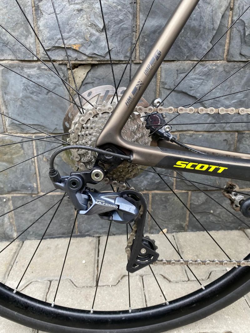 Scott Addict 10 disc - Shimano Ultegra + wattmeter 4iiii