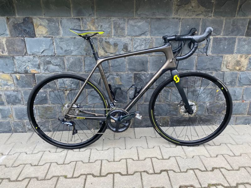 Scott Addict 10 disc - Shimano Ultegra + wattmeter 4iiii