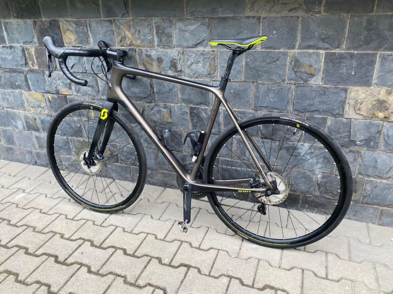 Scott Addict 10 disc - Shimano Ultegra + wattmeter 4iiii