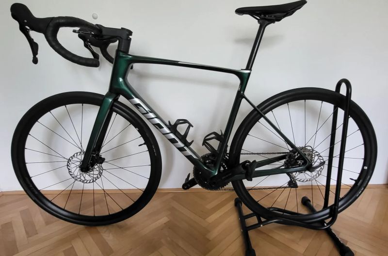 Giant Defy Advanced 3 M/L Shimano 105 2x12
