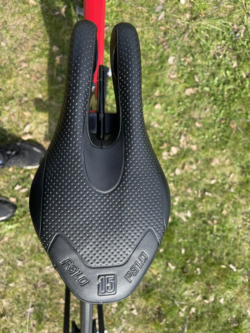 Quintana Roo PRsix (54 cm), Ultegra Di2, karbonová galusková kola