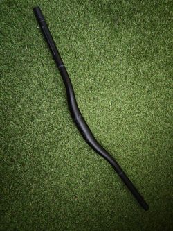 řídítka Bontrager Line 35 - rise 27,5 - 780mm AL7050