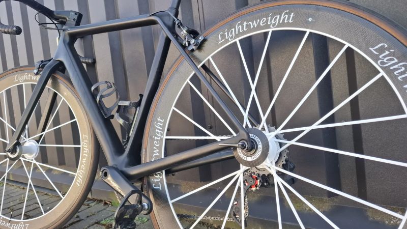 Canyon Ultimate CF SLX 8.0 Ultegra Di2, vel.S