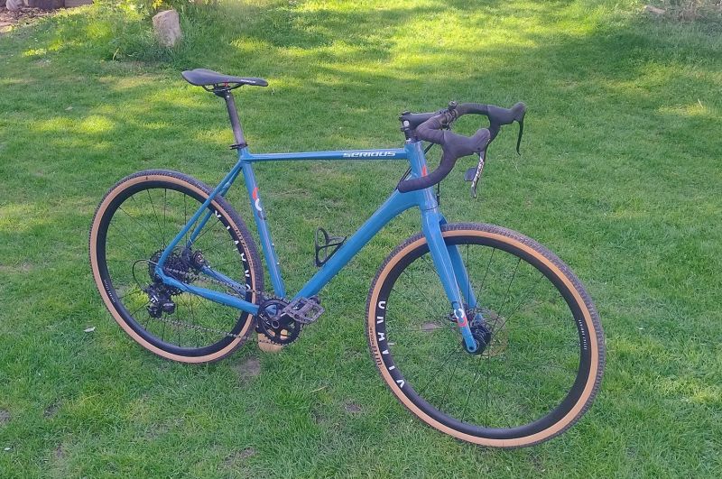 Gravel Serious Gravix XL