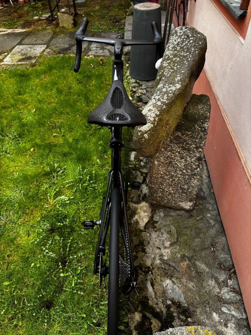 Specialized Tarmac SL7 Expert/ Roval Rapide CLX Il/ Roval Rapide Cockpit/ CeramicSpeed/58
