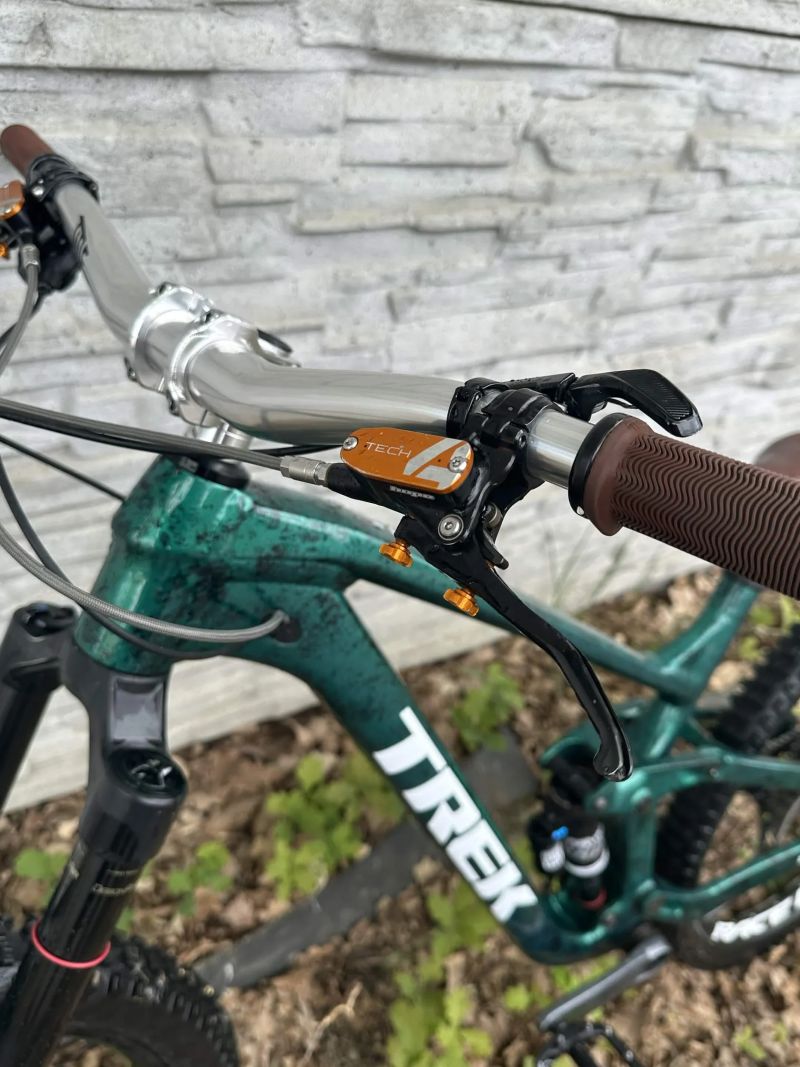 Trek Slash 8 gen 5 custom 